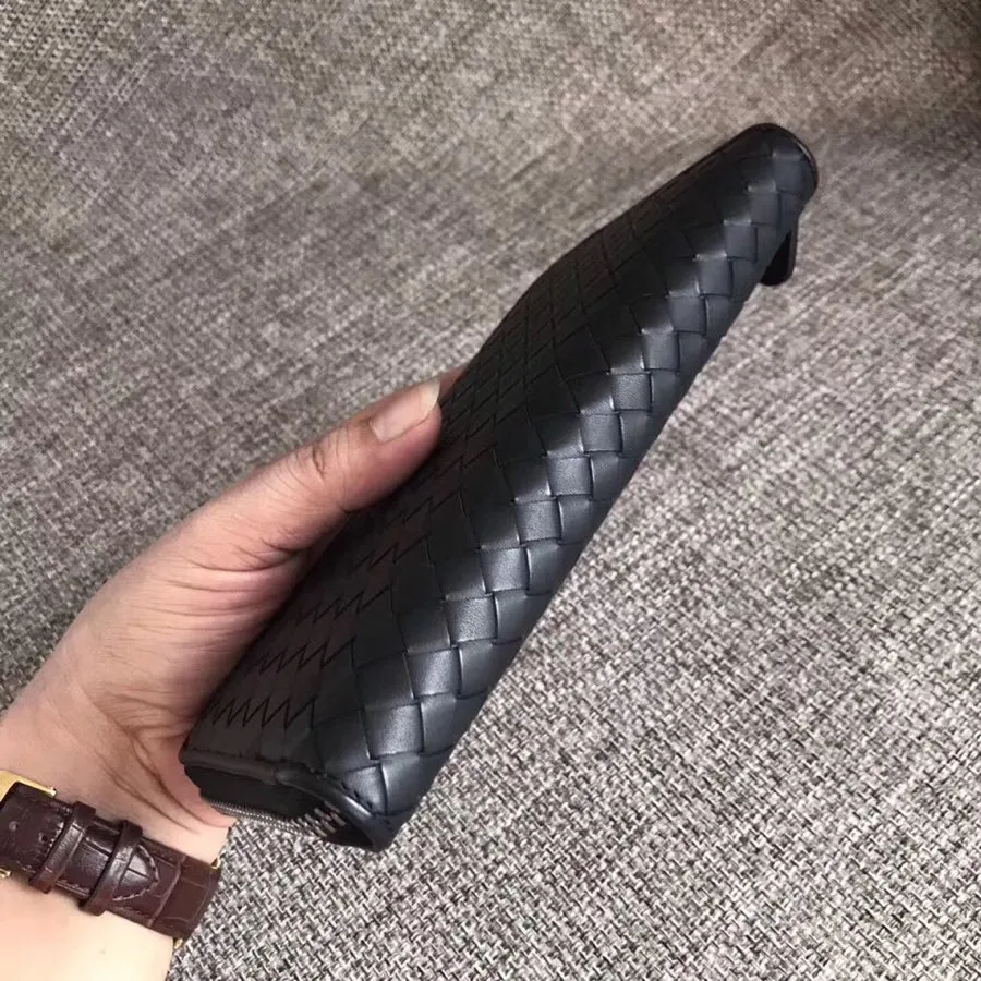 Batch 920 🎉🎉🎉BV fetal cowhide woven wallet✅✅🔥🔥 BOTTEA VENETA Style number: 1008# Material: Purely hand-woven imported fetal cowhide Specifications: Picture size BVBVBV